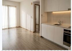 Lakeville (D22), Condominium #565098391